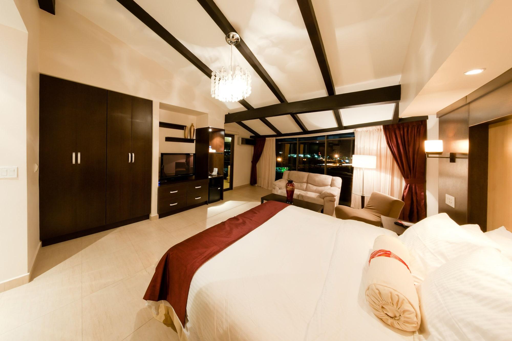 The House 3*