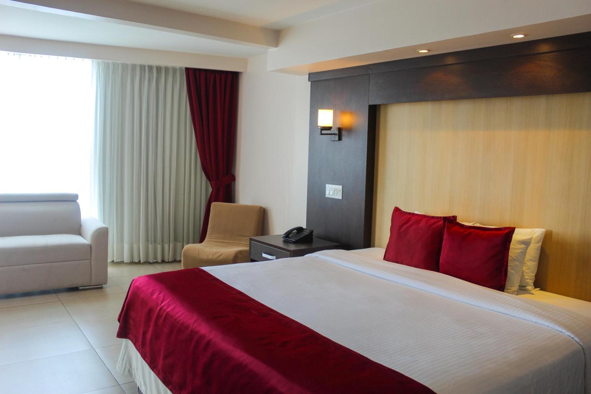 The House Hotel